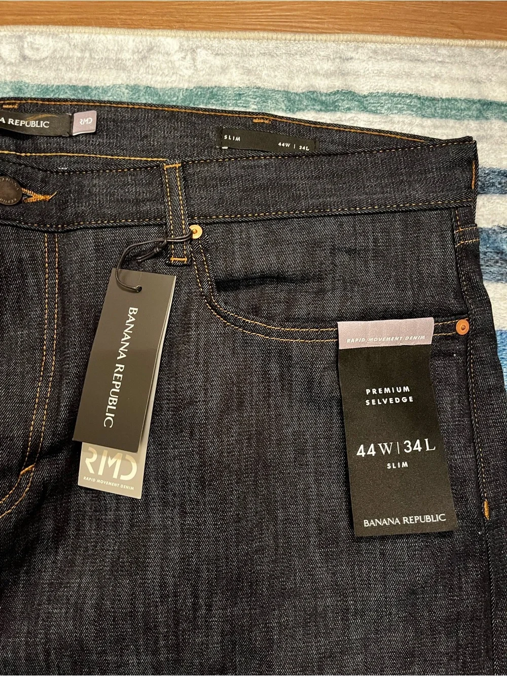 NWT Banana Republic Slim Premium Selvedge Denim Rapid Movement Denim Jeans 44x34